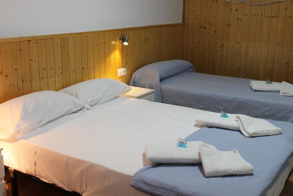 Hostal Amantes De Теруэль Экстерьер фото