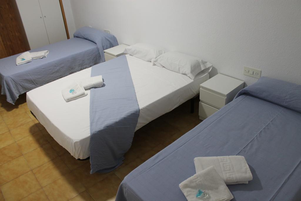 Hostal Amantes De Теруэль Экстерьер фото